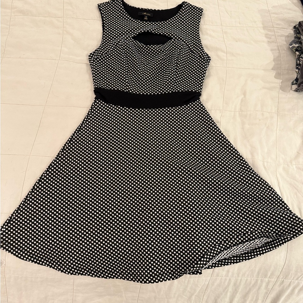 Monteau Black and White Mini Dress